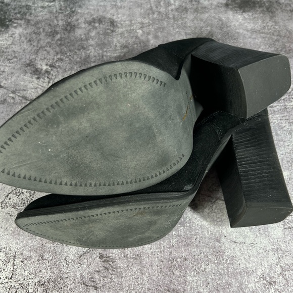 Dolce Vita Black Ankle Boots - Picture 9 of 13